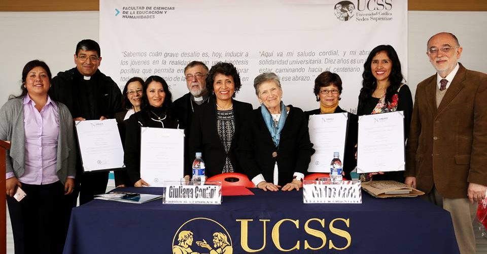 celebración acreditación 2016