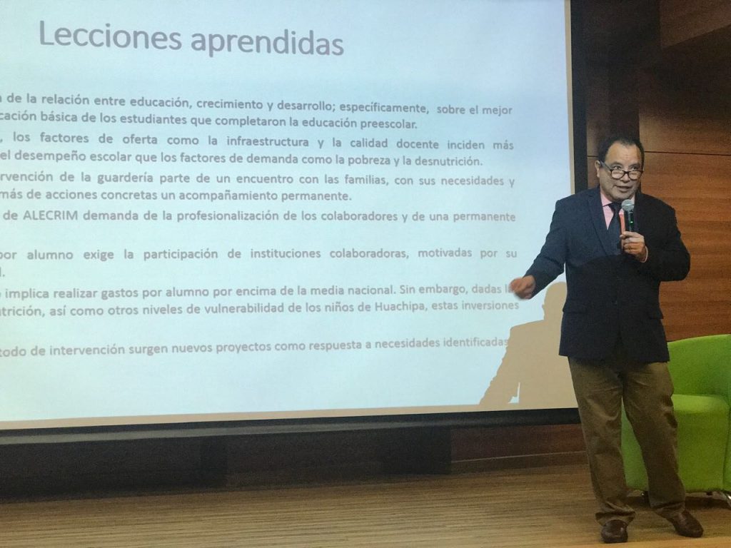 XII Encuentro Nacional de Extensión Universitaria y III Encuentro Internacional VinculaEntorno - Mag. William Muñoz