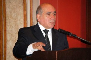 Carlos enrique Becerra Palomino