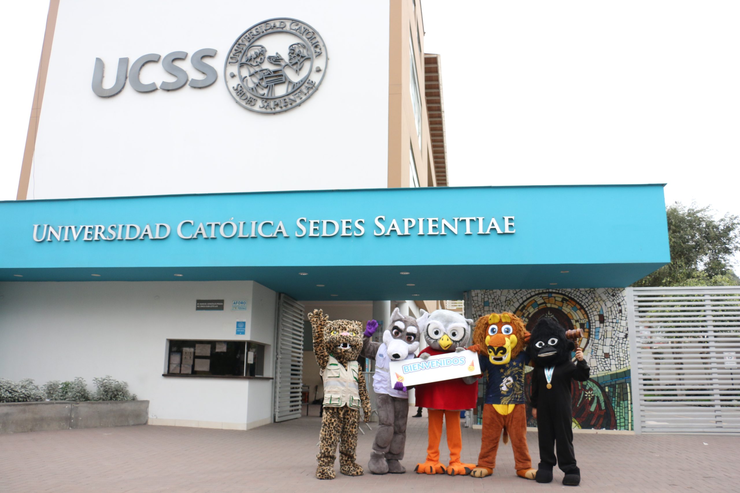 Bienvenida 2025-II: UCSS recibe con alegría a sus nuevos ingresantes.